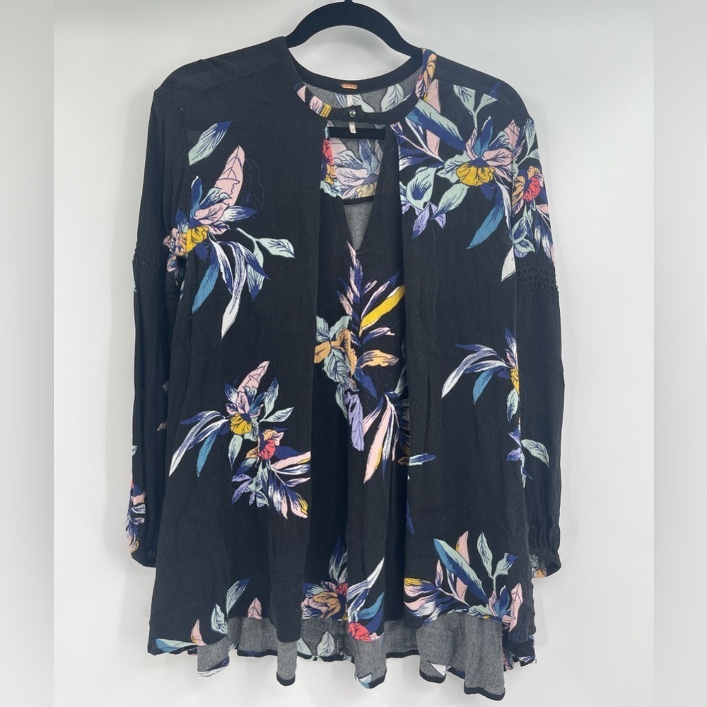 Free People Woman Floral long sleeve fashion Tunic Top Black multi size XS